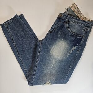 Mudd Jeans Juniors Size 13 Straight Leg Faded Distressed 90s Y2K Millenial Denim